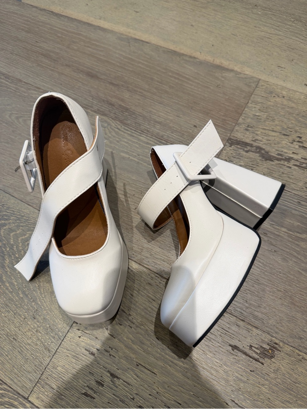 NWOT White Wedding Platform Heels